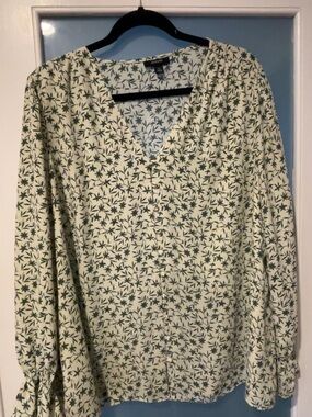 Alfani Cream Blouse with Green Leaf Print